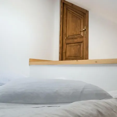 Liana 3* براشوف