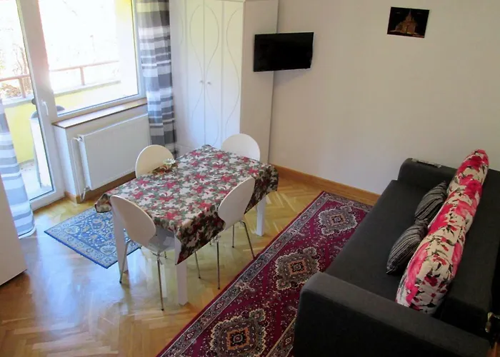 Liana Guest house 3*