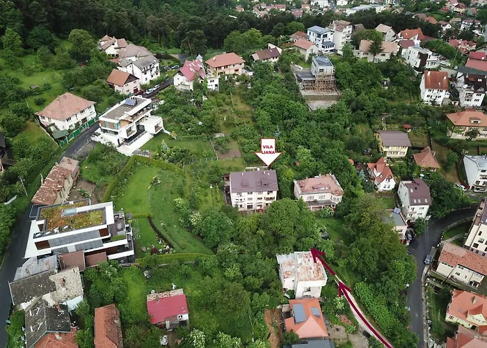 Liana Guest house 3*